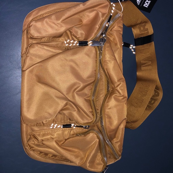 Ivy Park Oversized Fanny Drip 